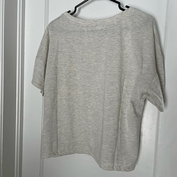 Rae Dunn Happy t-shirt - Picture 3 of 12